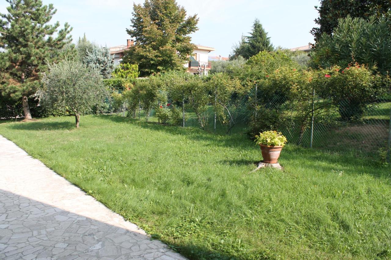 Apartment In Lazise/Gardasee 21949 Exterior photo